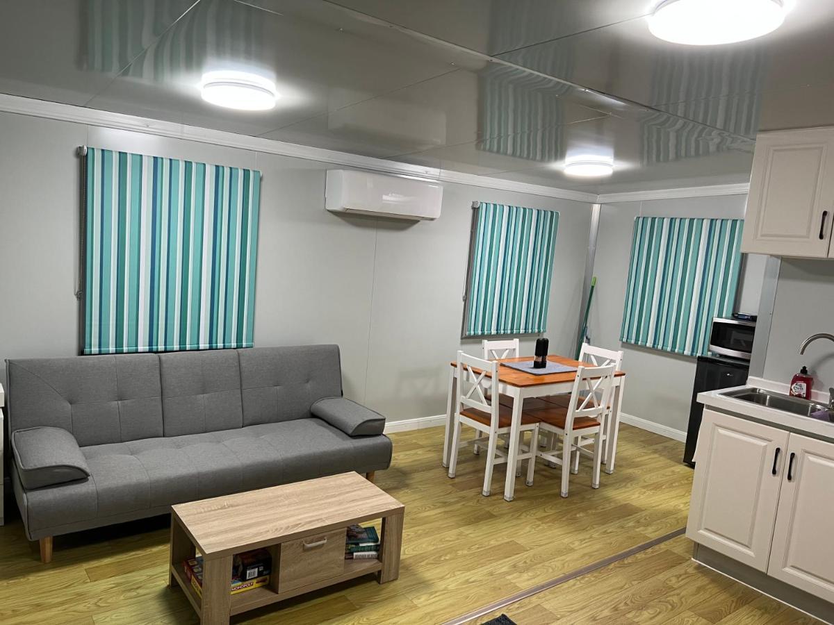 White Cliffs Self Contained Cabin Accommodation Zewnętrze zdjęcie