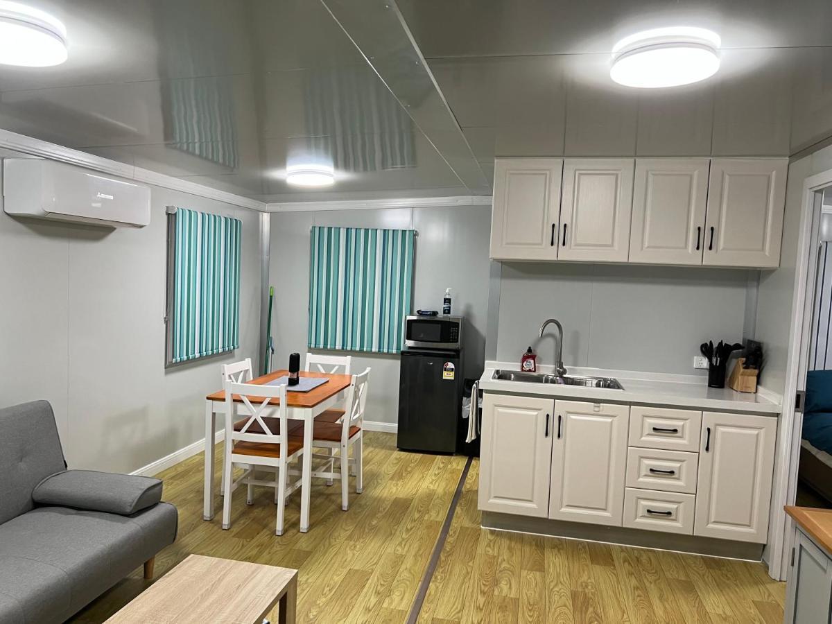 White Cliffs Self Contained Cabin Accommodation Zewnętrze zdjęcie