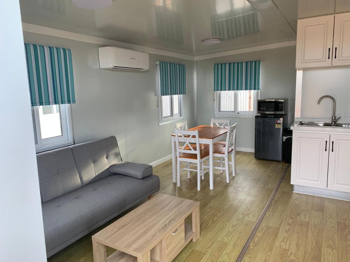 White Cliffs Self Contained Cabin Accommodation Zewnętrze zdjęcie