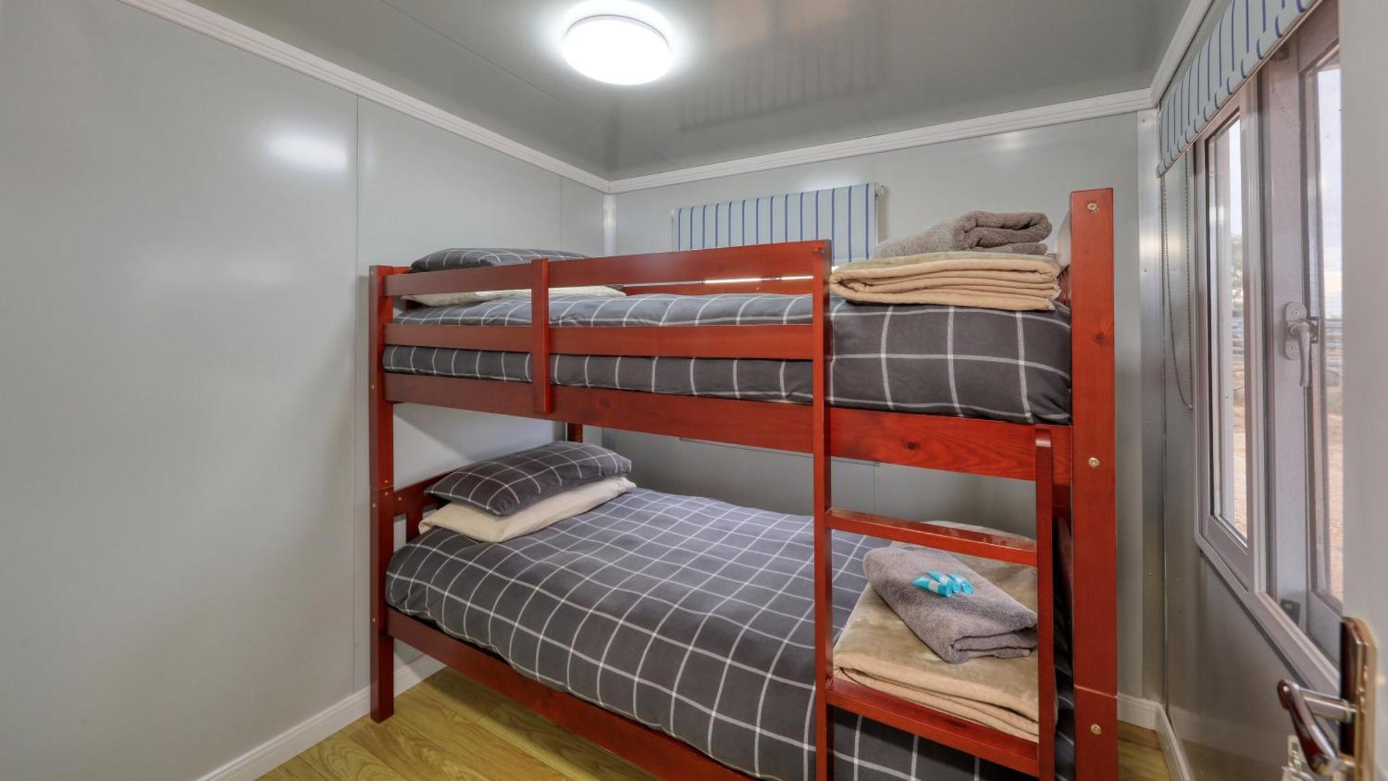 White Cliffs Self Contained Cabin Accommodation Zewnętrze zdjęcie