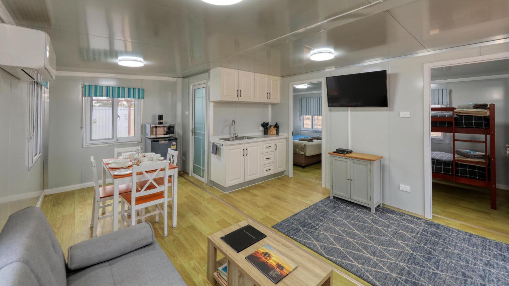 White Cliffs Self Contained Cabin Accommodation Zewnętrze zdjęcie